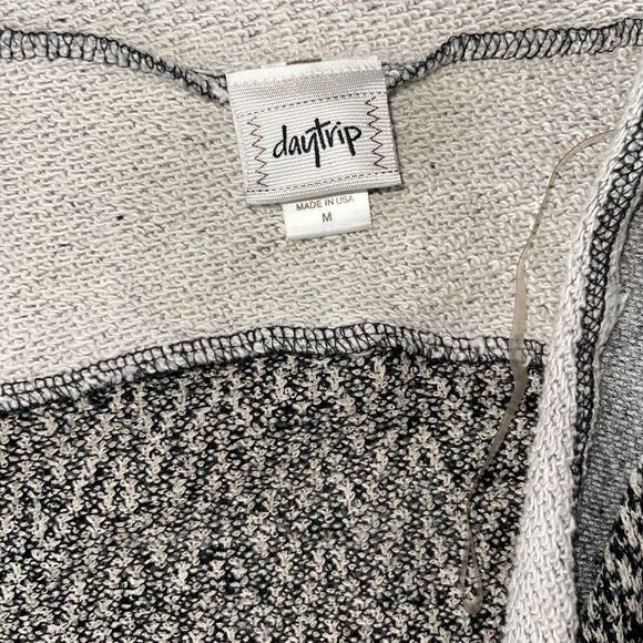 Daytrip Buckle Pieced Cardigan Sweater Medium - Picture 7 of 7